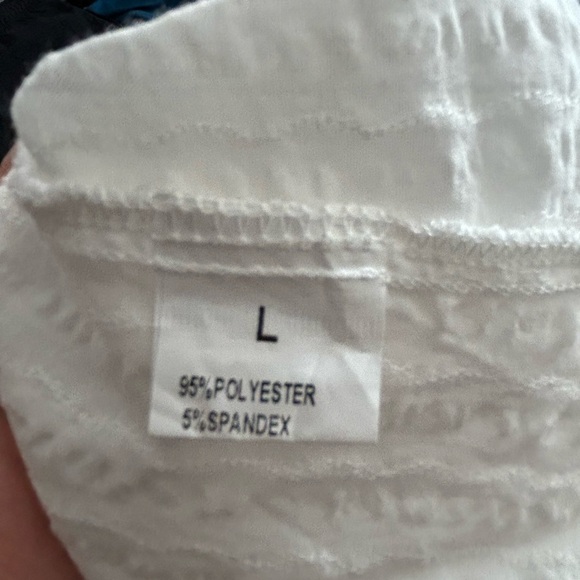 Women’s top unbranded size large - Picture 3 of 5